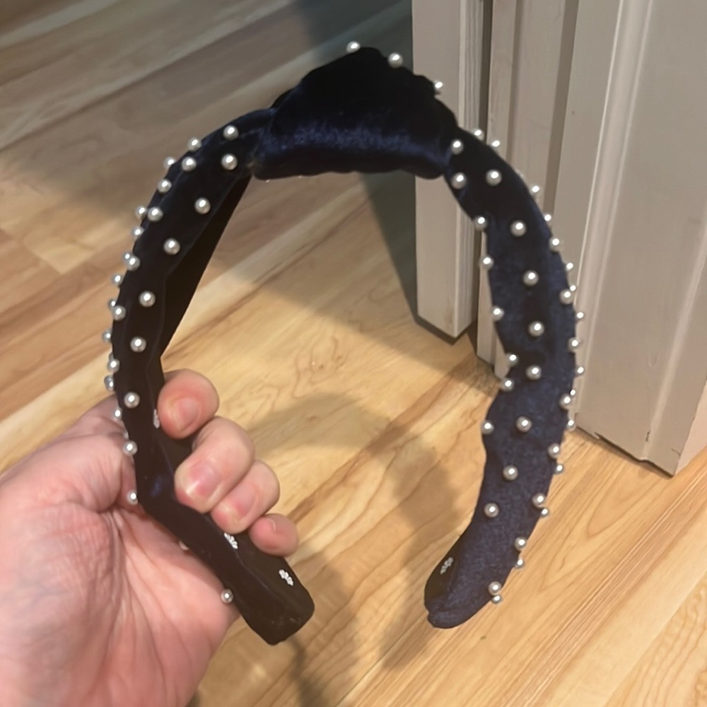 Lele Sadoughi Blue Velvet and Pearl Headband